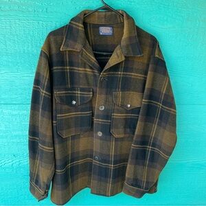 Pendleton Vintage Wool 70’s  black and brown plaid shirt jacket SIZE LARGE